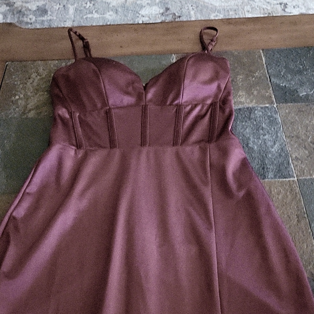 Trixie size 1 long formal gown, satin material l, dark maroon